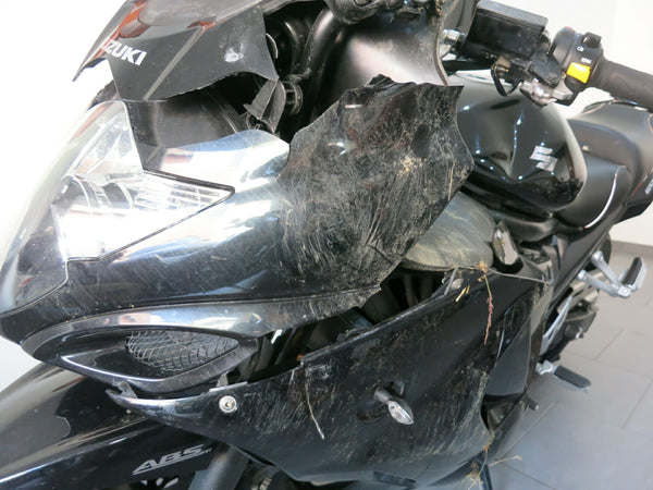 🏍️ Carénage cassé après accident : réparer ou remplacer ? | EuroFairings
