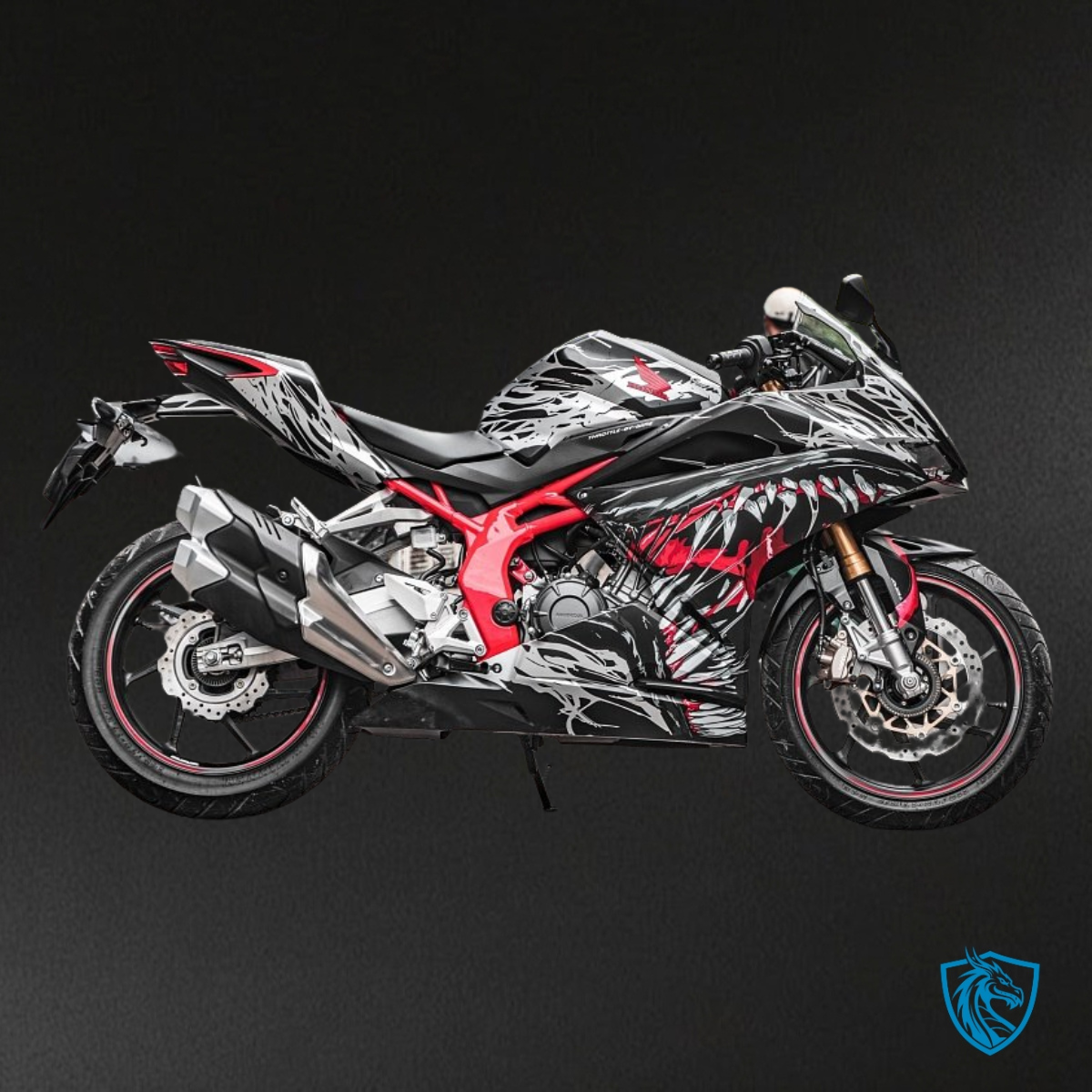 Honda CBR600RR (2005-2006) Silver, Black & White Fairing Kit - Aftermarket ABS Bodywork