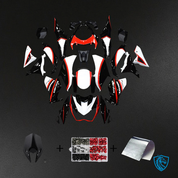 Kawasaki Z800 (2013-2018) Black & Red Stripe - Fairing Kit