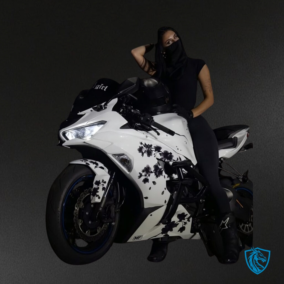 Kawasaki ZX6R (2019-2023) Gloss White & Black Carbon Fiber - Custom ABS Fairing Kit