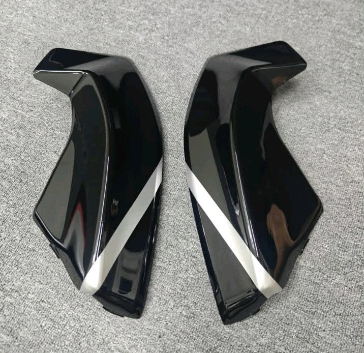 Ducati Panigale V2 2020-2024 Black White & Red Gloss fairing kit - detail