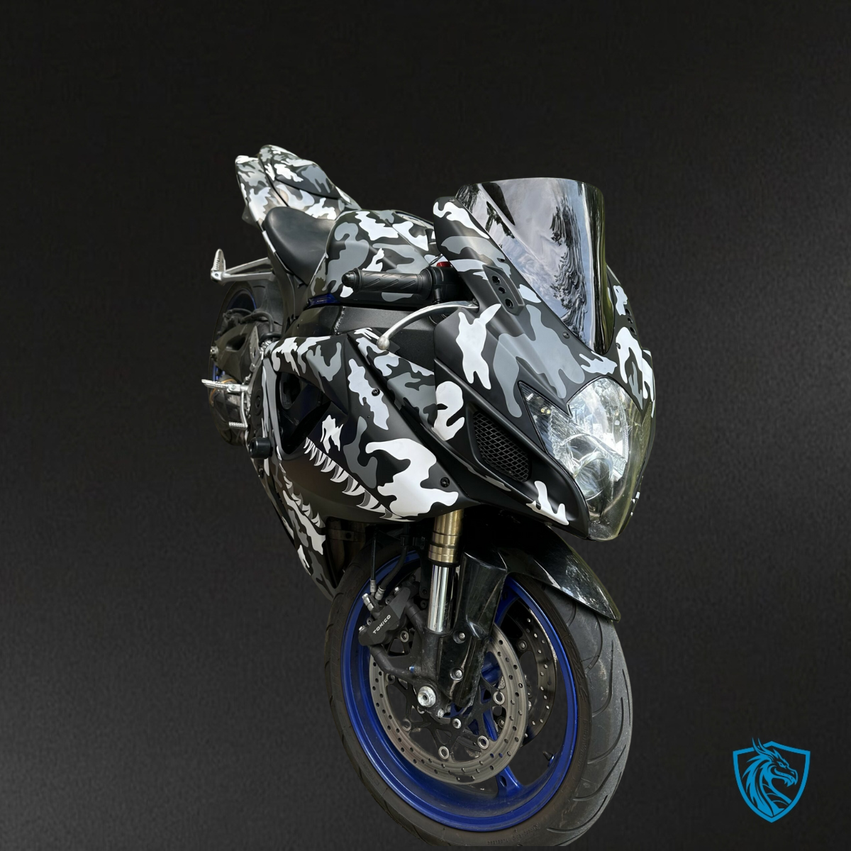 Suzuki GSXR 600-750 (2006-2007) Gray, White & black Shark Fairing Kit - Aftermarket ABS Bodywork