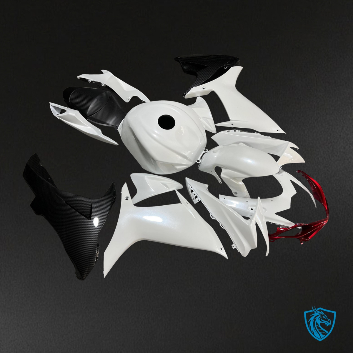 Suzuki GSXR 600-750 (2011-2026) Gloss Pearl White & Red Carbon Fiber Style - Custom ABS Fairing Kit