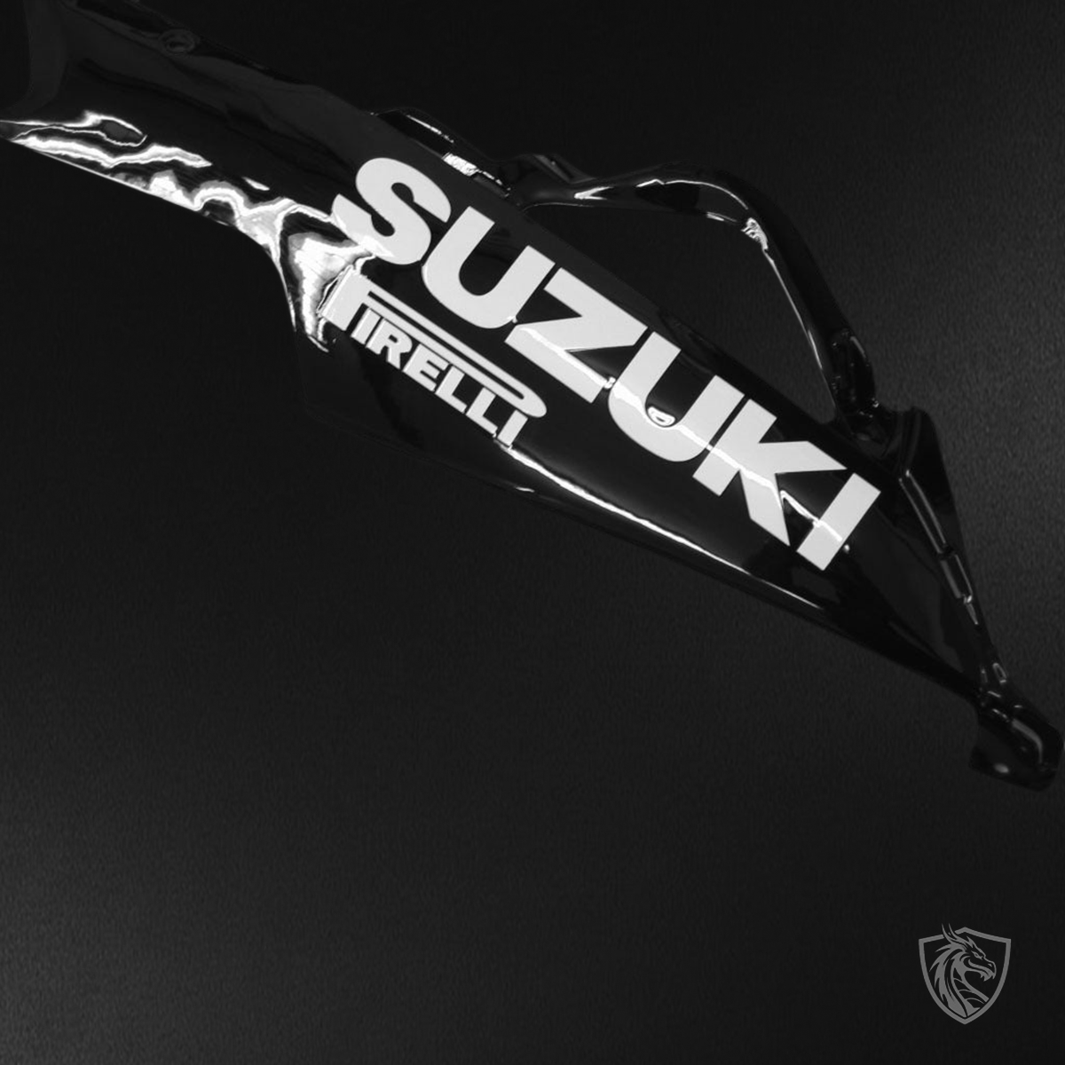 Suzuki GSXR 600-750 (2006-2007) White & Black Alstare Corona Fairing Kit - Aftermarket ABS Bodywork