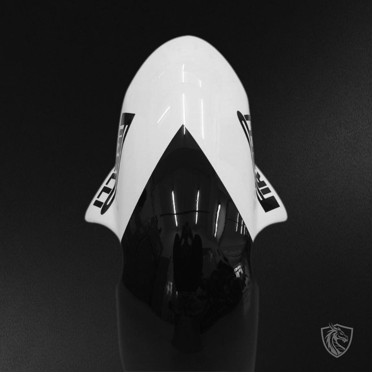 Suzuki GSXR 600-750 (2006-2007) White & Black Alstare Corona Fairing Kit - Aftermarket ABS Bodywork