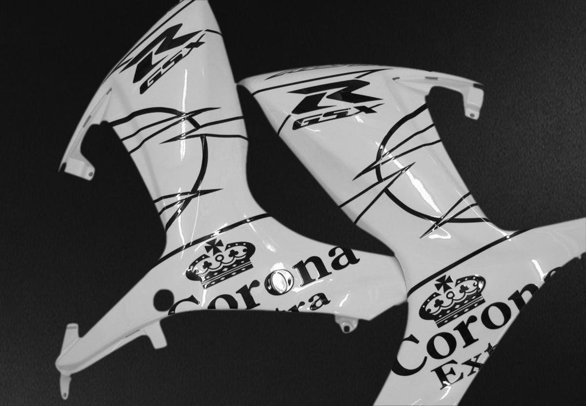 Suzuki GSXR 600-750 (2006-2007) White & Black Alstare Corona Fairing Kit - Aftermarket ABS Bodywork