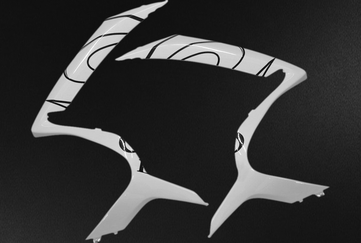 Suzuki GSXR 600-750 (2006-2007) White & Black Alstare Corona Fairing Kit - Aftermarket ABS Bodywork