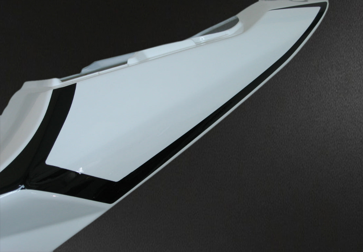Suzuki GSXR 600-750 (2004-2005) White Alstare Corona Fairing Kit - Aftermarket ABS Bodywork