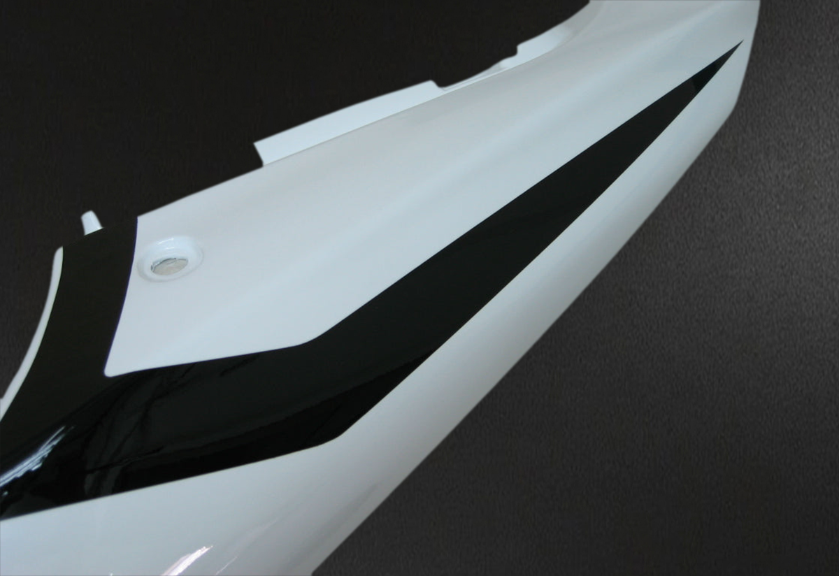 Suzuki GSXR 750 (2001-2003) White & Black Alstare Racing Generic - MERGEment Motorcycle Fairings Kit