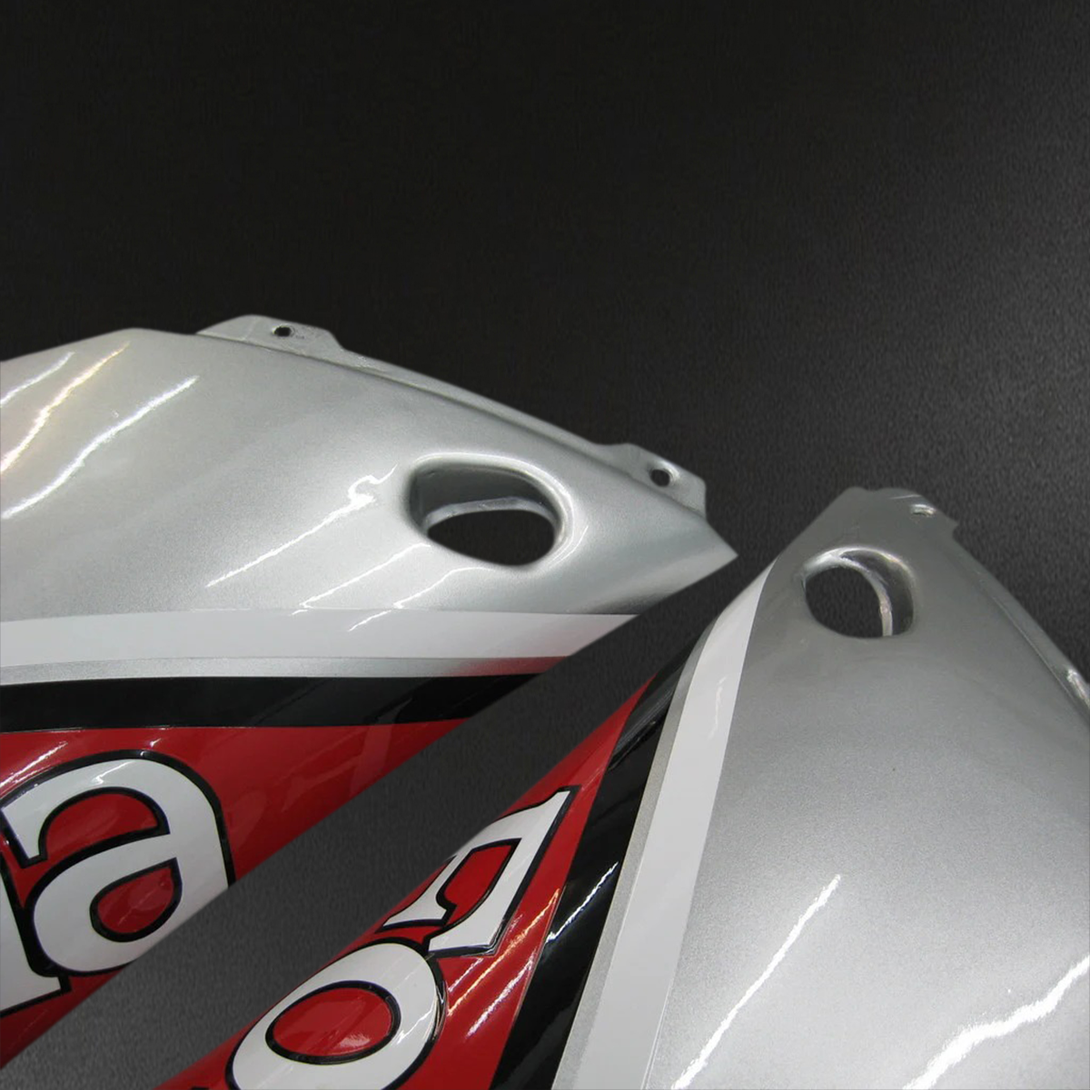 Yamaha R1 (2000-2001) Red & Sliver - Fairing Kit