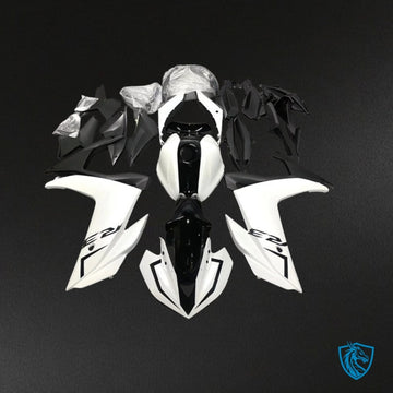 Yamaha YZF R3R25 (2015-2018)  Matte Black & White ABS Bodywork - Fairings Kit